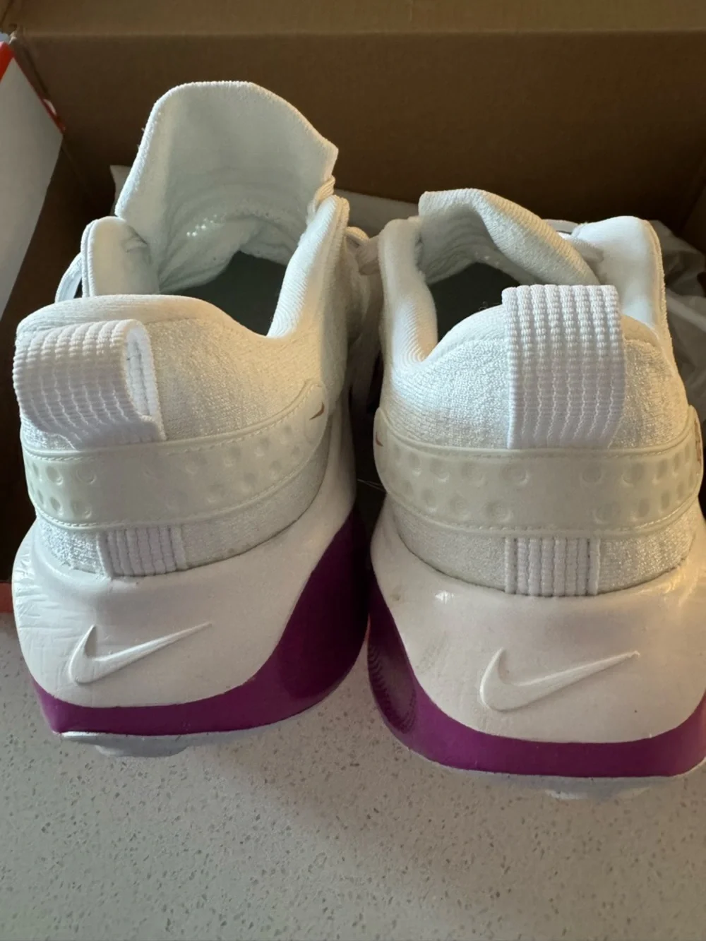 Nike Women’s White Knit Runners with Pink Accent - Picture 3 of 6